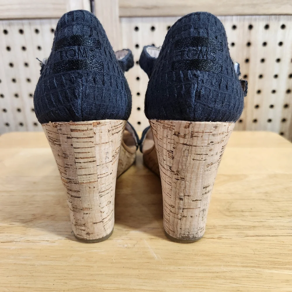 TOMS Women's Cork Platform Clarissa Wedges NAVY Cross Strap Sandals Size 10W